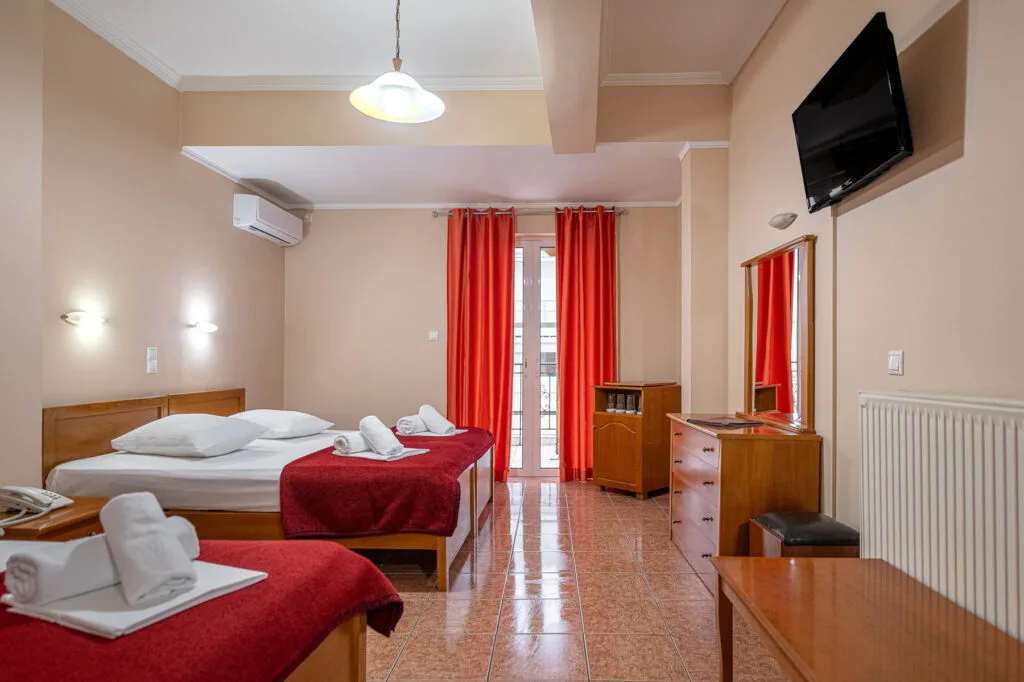 2_1065-ls-2 Habitación Doble Estándar en Faros II Hotel, El Pireo